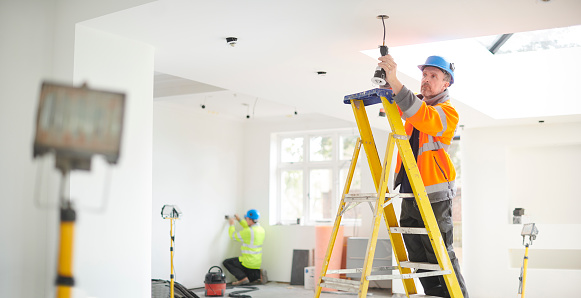 Fit Out Contractor In Dubai